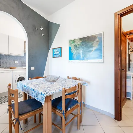 Apartment Blue House, 300m To *